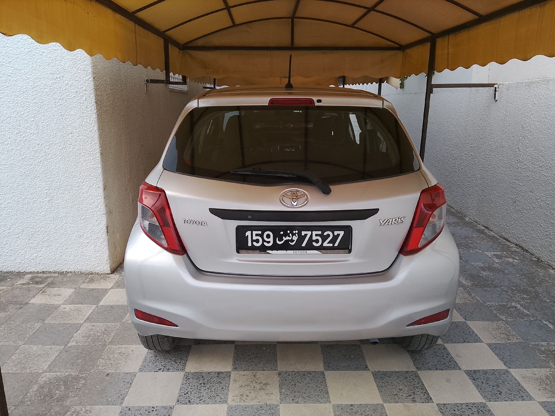 Toyota Yaris 1.0 VVT-i (69 CH)