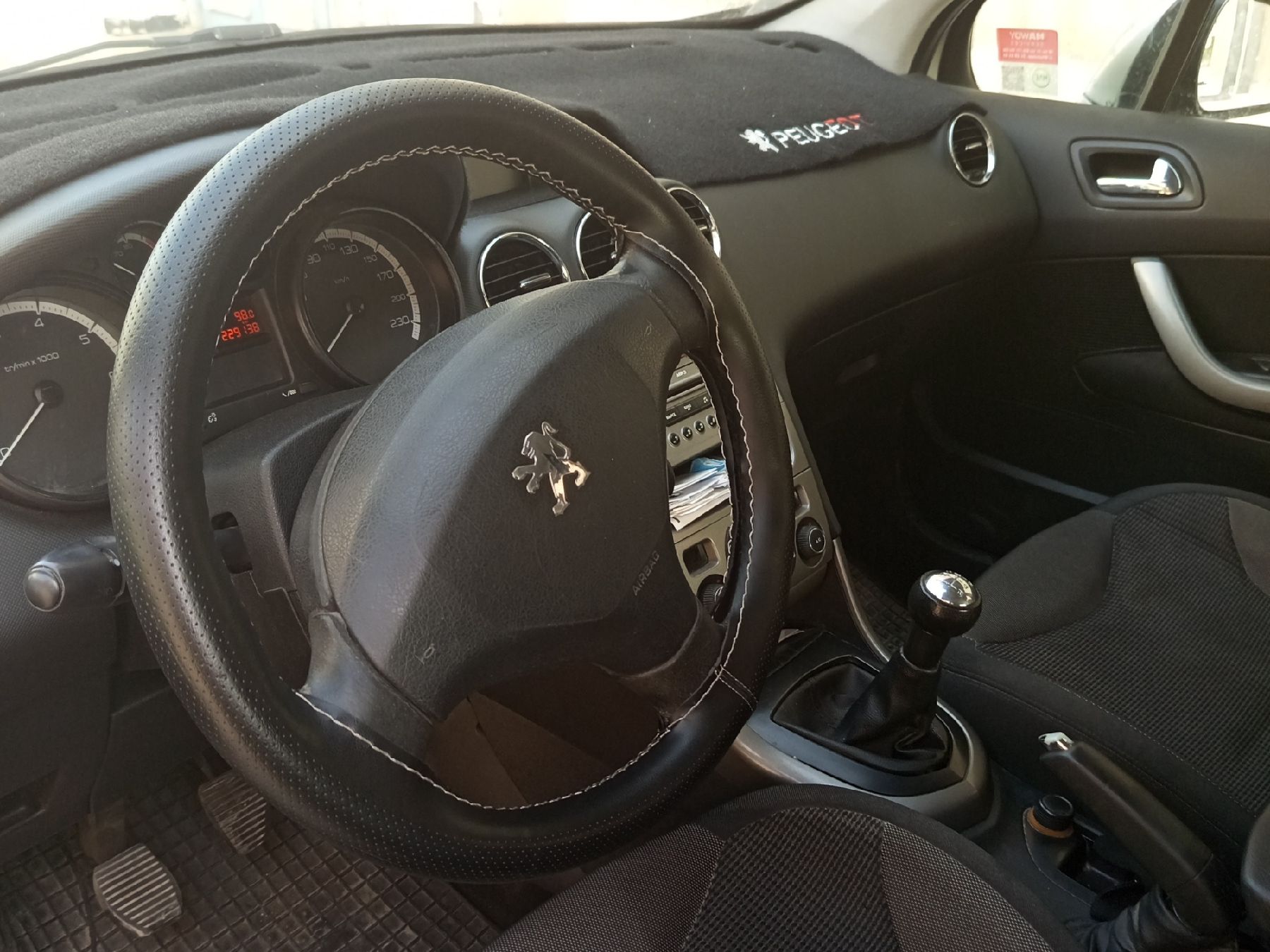 Peugeot 308 1.6 16V THP (150 CH)