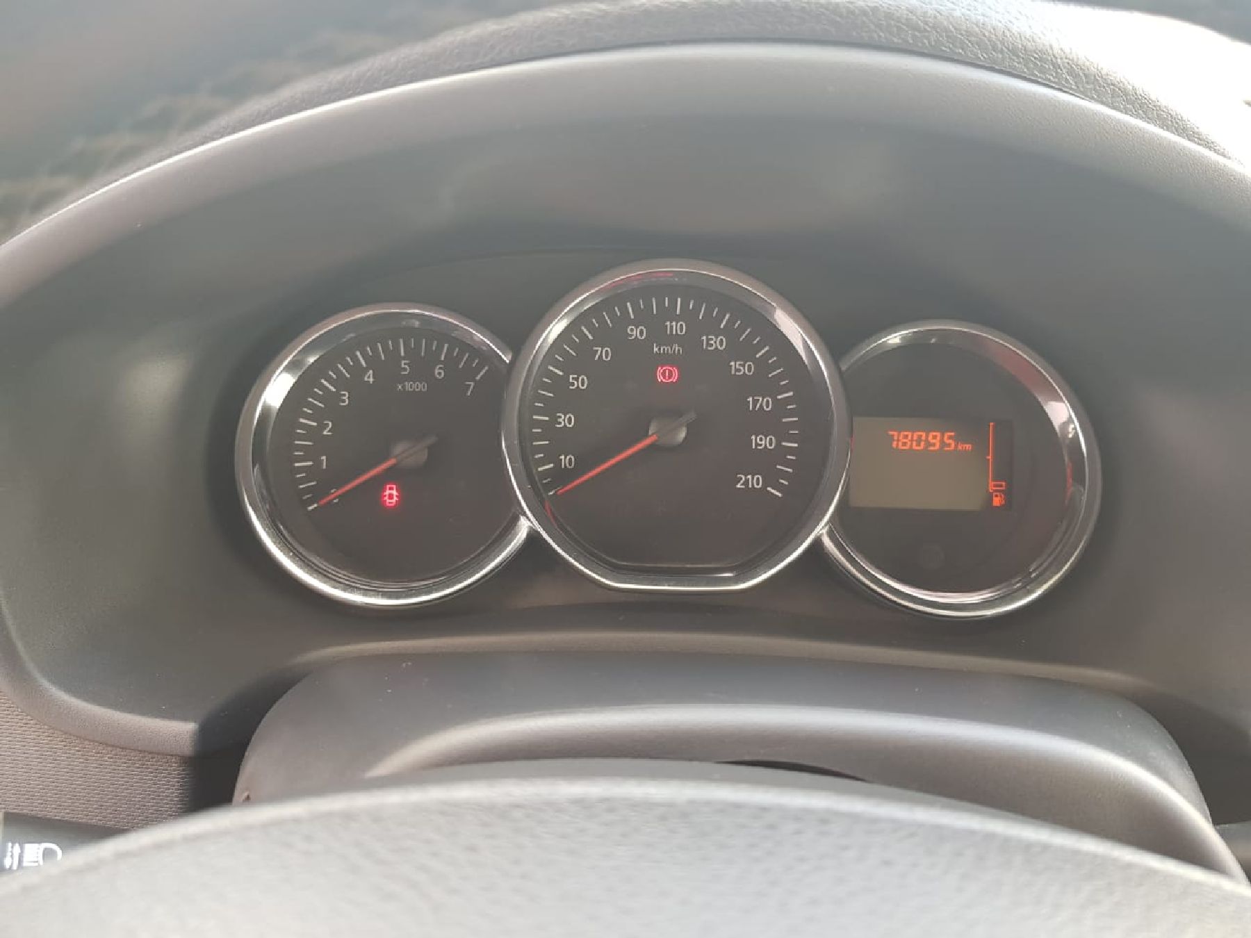 Dacia Sandero 0.9 Tce (90 Hp)