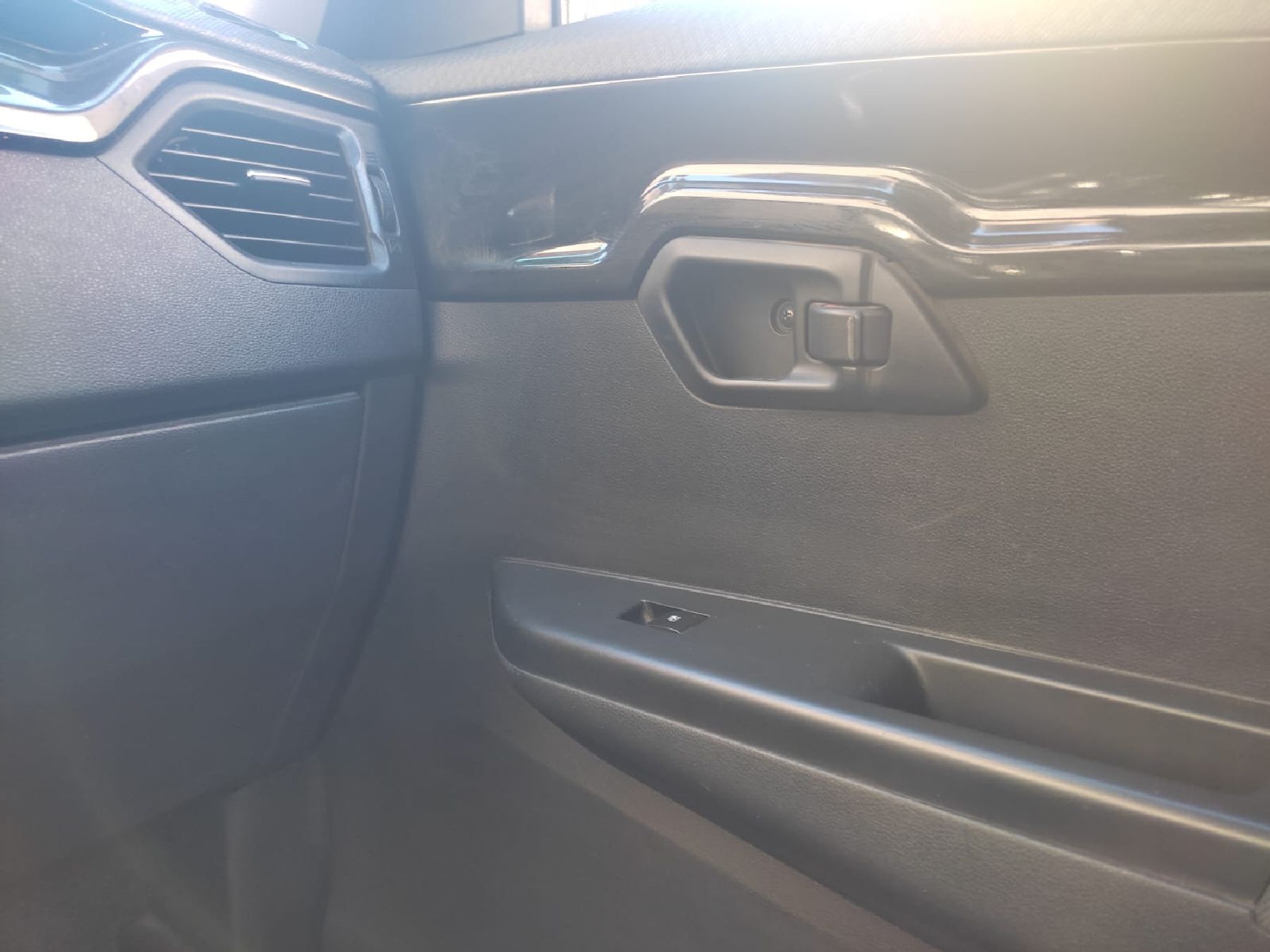 Mahindra KUV100 1.2 (83 CH)